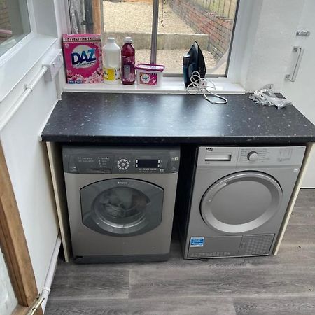 Small Room In Horfield 3 Бристол Екстериор снимка