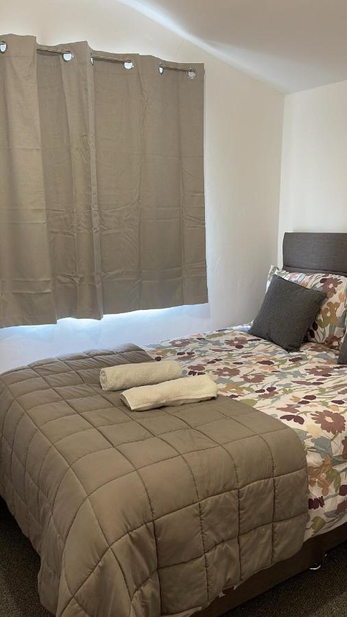 Small Room In Horfield 3 Бристол Екстериор снимка