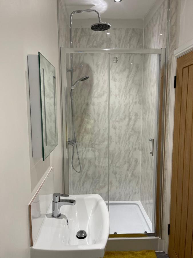 Small Room In Horfield 3 Бристол Екстериор снимка